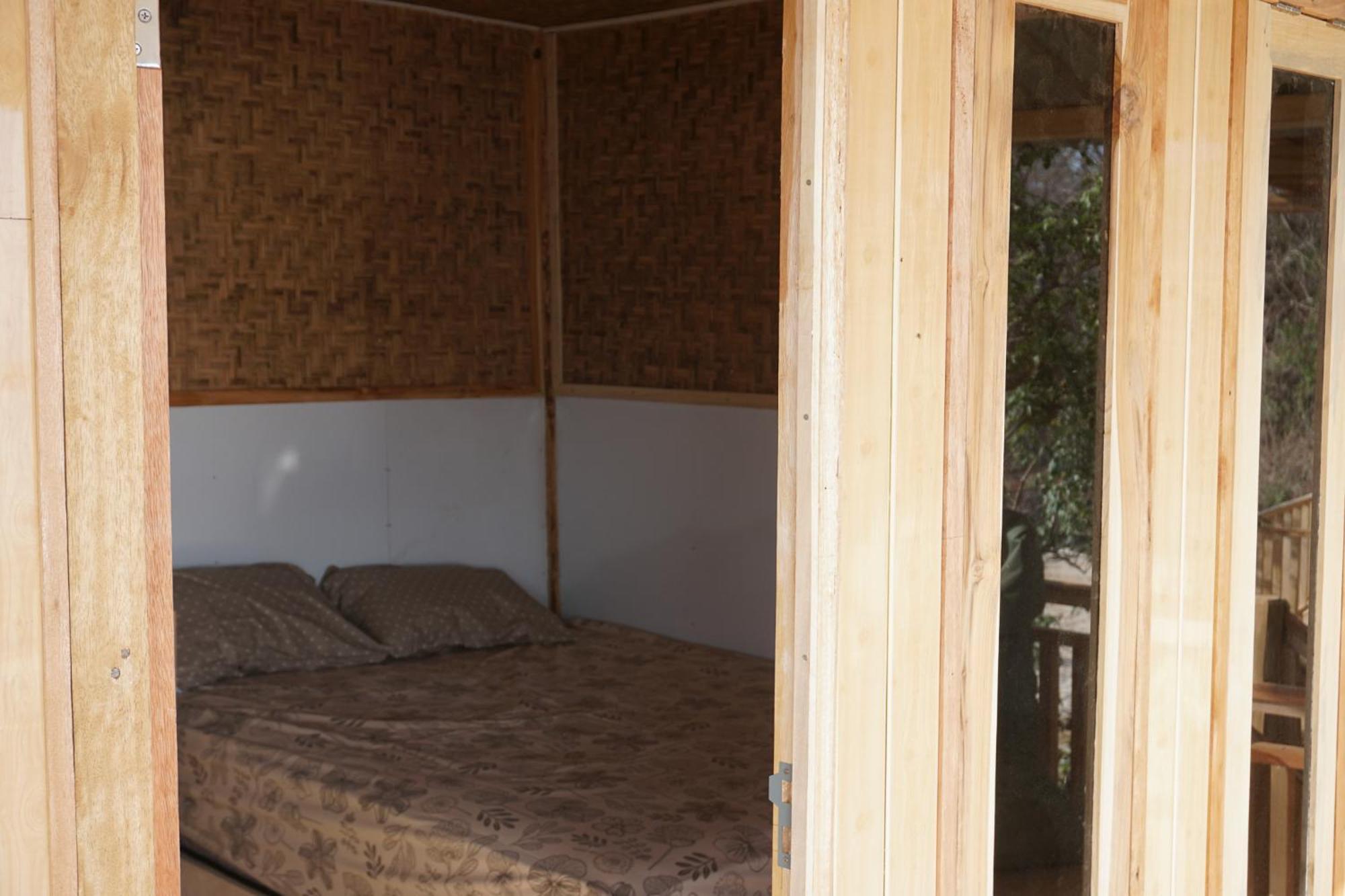 Boneputeh Homestay Taliwang Стая снимка
